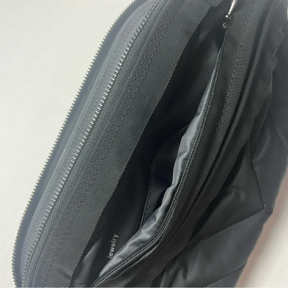 lululemon athletica black quilted